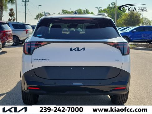New 2026 Kia Sportage X-Line w/ X-Line Technology Package AWD/4WD image 5