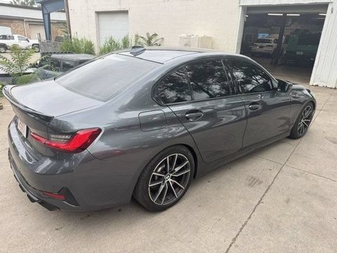 Used 2020 BMW 330i xDrive Sedan w/ Premium Package AWD/4WD image 3