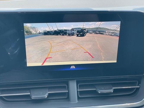 New 2026 Chevrolet Trax ACTIV FWD image 16