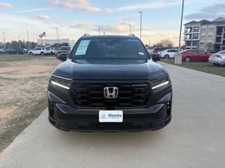 Certified 2025 Honda Pilot Black Edition video 2