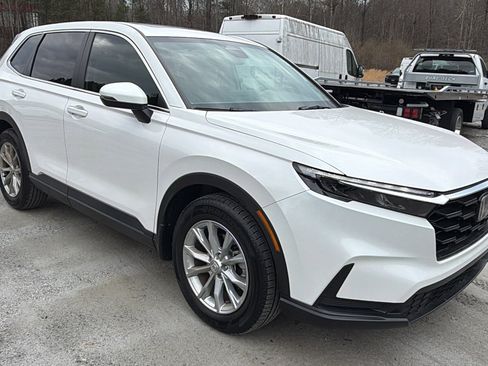 Used 2025 Honda CR-V EX image 5