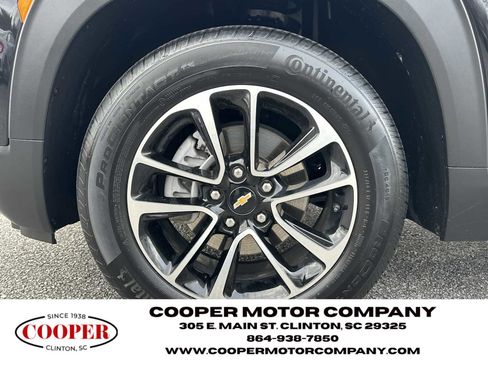 Used 2025 Chevrolet TrailBlazer LT image 11