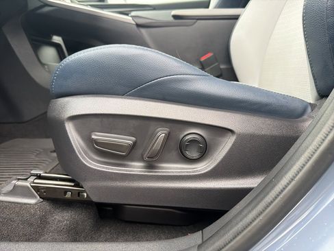 Certified 2024 Subaru Solterra Limited image 16