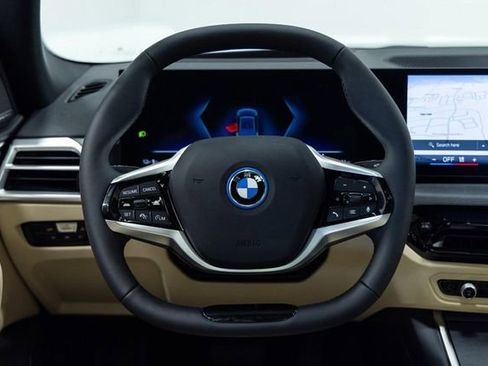 New 2026 BMW i4 xDrive40i image 19