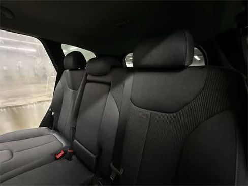 Used 2022 Hyundai Santa Fe SEL w/ Convenience Package image 16