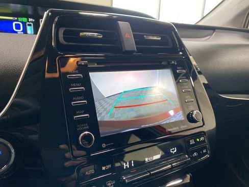 Used 2020 Toyota Prius Prime LE image 17