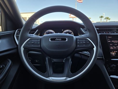 New 2026 Jeep Grand Cherokee Laredo X image 44