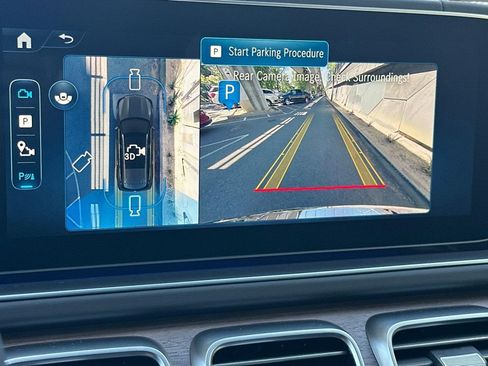 New 2026 Mercedes-Benz Maybach GLS 600 4MATIC image 24