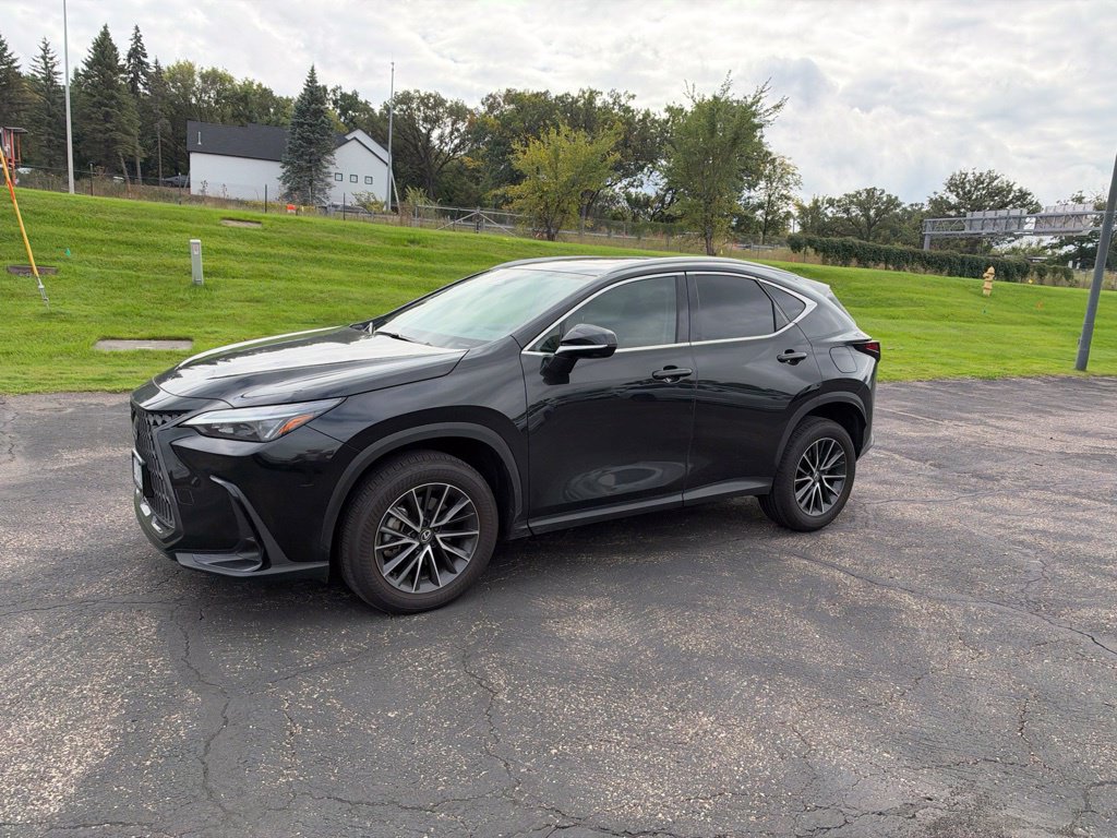 Used 2024 Lexus NX 350 AWD w/ Vision Package image 1