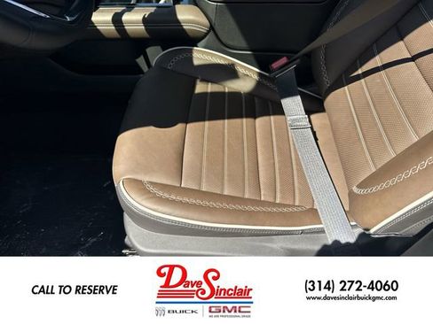 New 2026 GMC Yukon XL Denali Ultimate AWD/4WD image 12