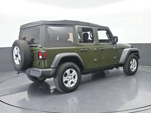 Used 2022 Jeep Wrangler Unlimited Sport AWD/4WD image 6