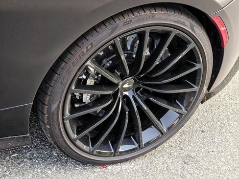 Used 2020 McLaren GT RWD image 19