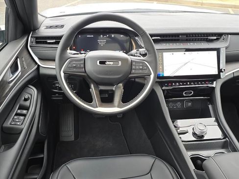 New 2026 Jeep Grand Cherokee L Limited image 6