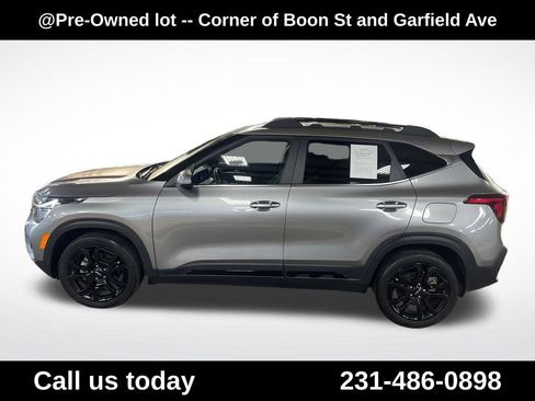 Used 2024 Kia Seltos X-Line AWD/4WD image 2