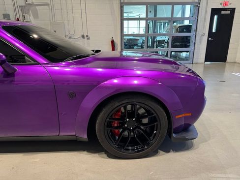 Used 2019 Dodge Challenger SRT Hellcat Redeye RWD image 9