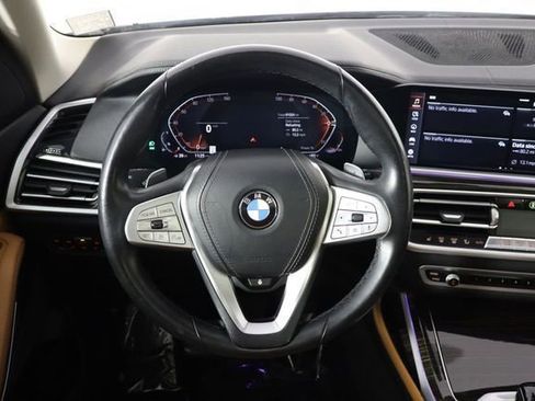 Used 2021 BMW X7 xDrive40i w/ Cold Weather Package image 8