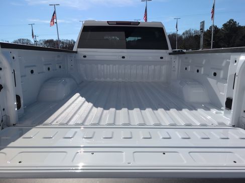 New 2026 GMC Sierra 2500 Pro w/ Convenience Package image 8