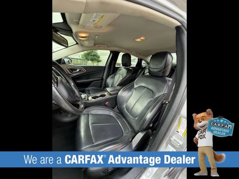 Used 2015 Chrysler 200 C w/ Navigation & Sound Group I image 19