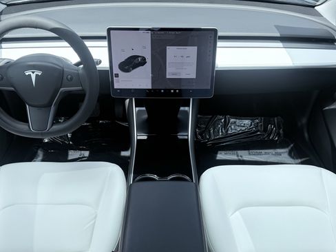 Used 2020 Tesla Model 3 Long Range AWD/4WD image 2