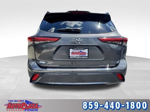 Used 2020 Toyota Highlander Limited AWD/4WD image 11
