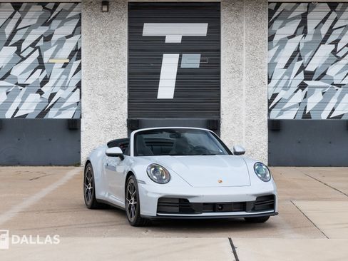 Used 2025 Porsche 911 Carrera image 1