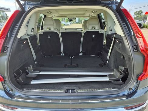 Used 2024 Volvo XC90 B5 Core w/ Protection Package Premier AWD/4WD image 10