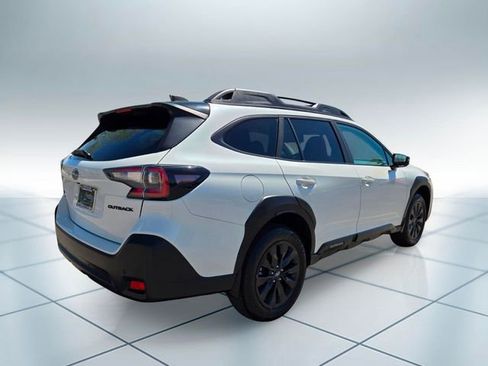 Used 2024 Subaru Outback Onyx Edition AWD/4WD image 5