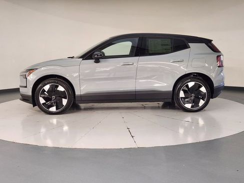 New 2026 Volvo EX30 Ultra w/ Protection Package Premier AWD/4WD image 5