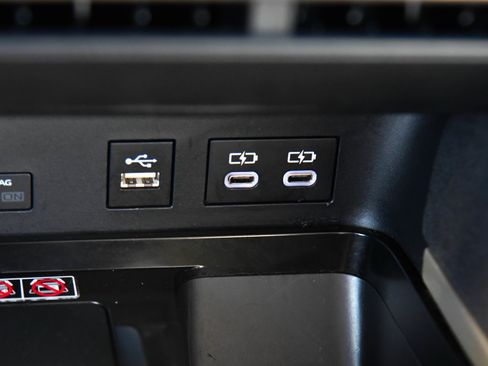 Used 2025 Toyota Camry LE FWD image 26