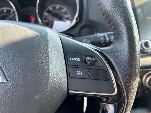 Used 2023 Mitsubishi Outlander Sport AWD image 23