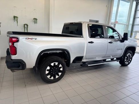 Used 2020 Chevrolet Silverado 2500 Custom w/ Custom Value Package AWD/4WD image 34
