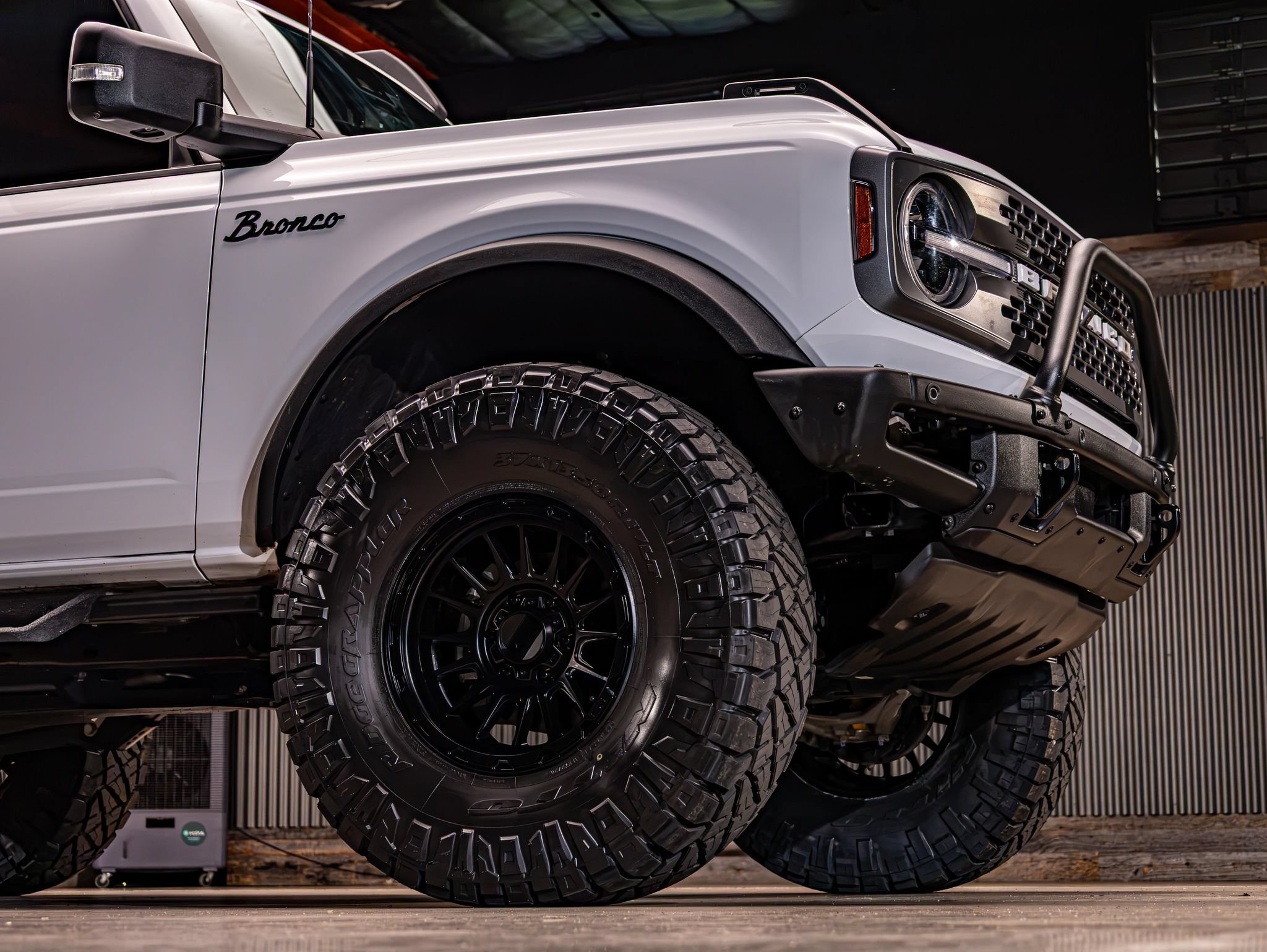 Used 2023 Ford Bronco Badlands AWD/4WD image 12