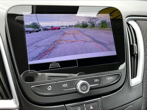 Used 2023 Chevrolet Malibu LT FWD image 20