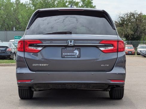 Used 2022 Honda Odyssey Elite image 10
