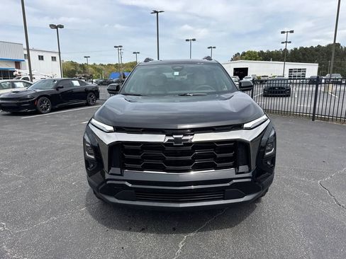 New 2026 Chevrolet Equinox ACTIV w/ Convenience Package III FWD image 3