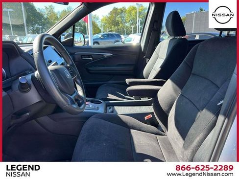 Used 2022 Honda Pilot Sport image 16