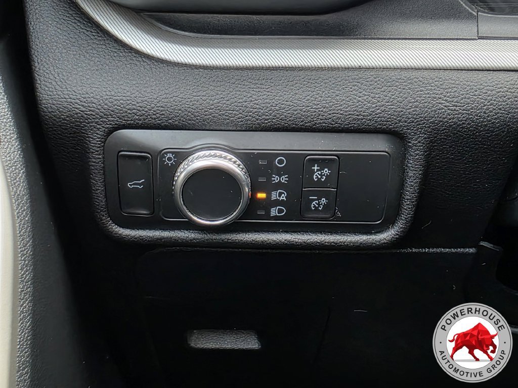 Used 2021 Ford Explorer XLT RWD image 29