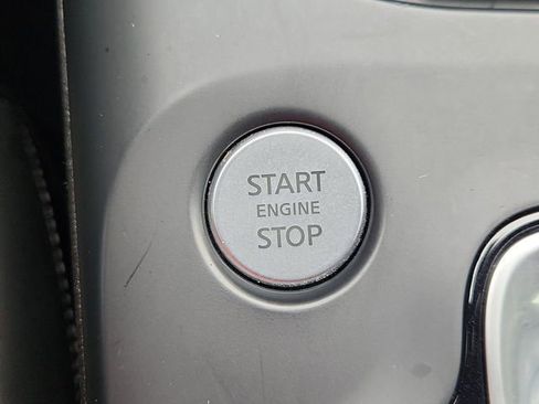 Used 2019 INFINITI QX50 Luxe w/ Navigation Package image 17