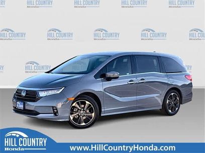 Used 2023 Honda Odyssey Elite