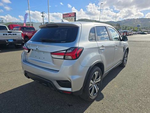 Used 2024 Mitsubishi Outlander Sport ES AWD/4WD image 10