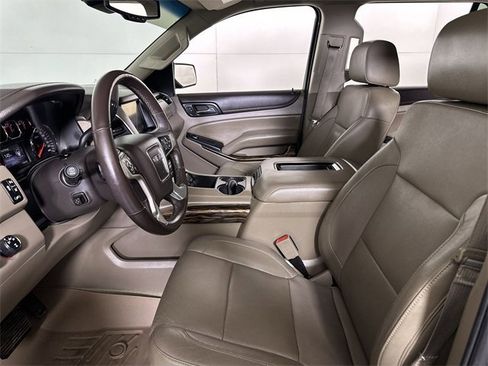 Used 2015 GMC Yukon SLT image 20