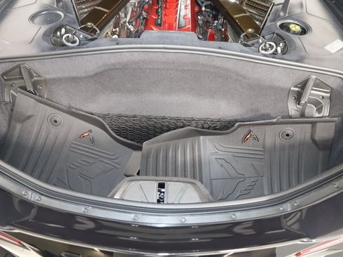Used 2021 Chevrolet Corvette Stingray Premium Cpe w/ Z51 Performance Package RWD image 70