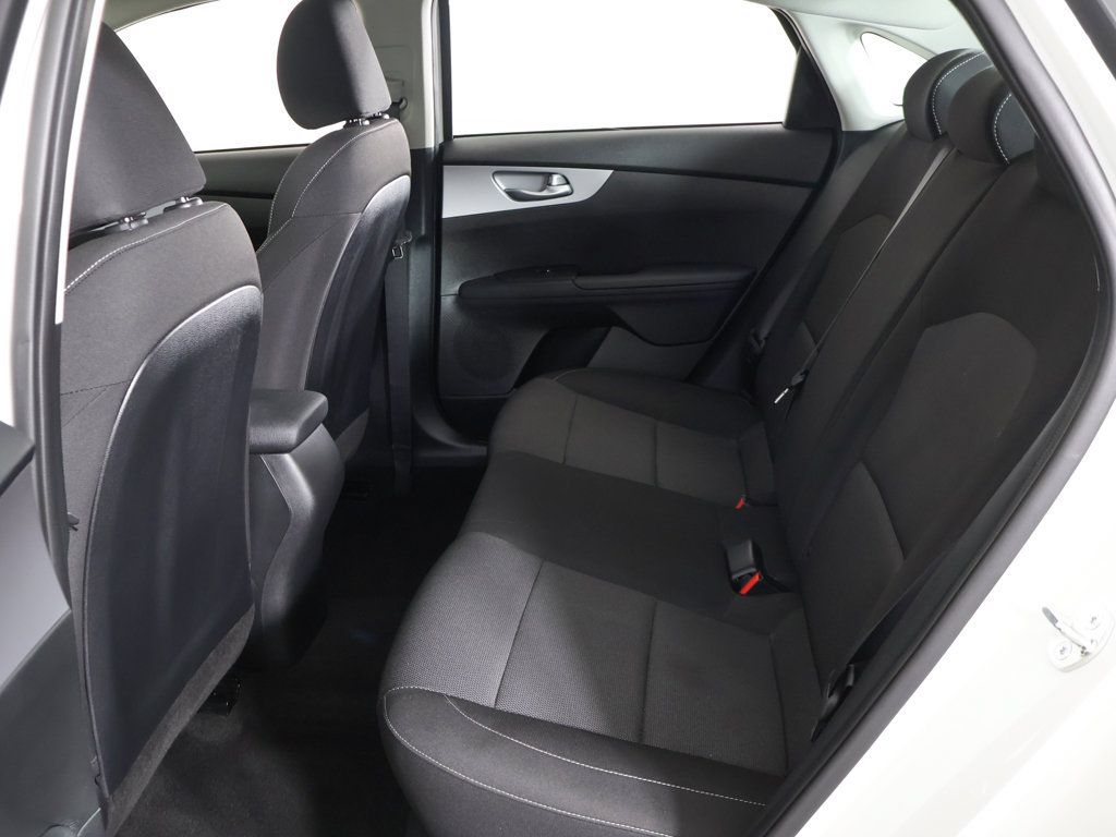 Used 2023 Kia Forte LXS w/ LXS Technology Package FWD image 31