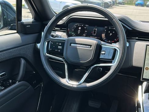Certified 2025 Land Rover Range Rover Sport AWD/4WD image 24