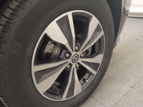 Used 2019 Nissan Murano SV FWD image 31