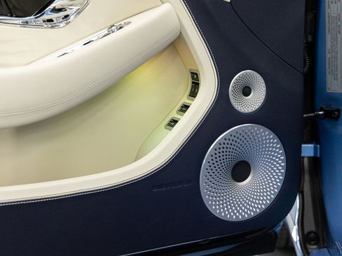 New 2026 Bentley Continental GTC image 32