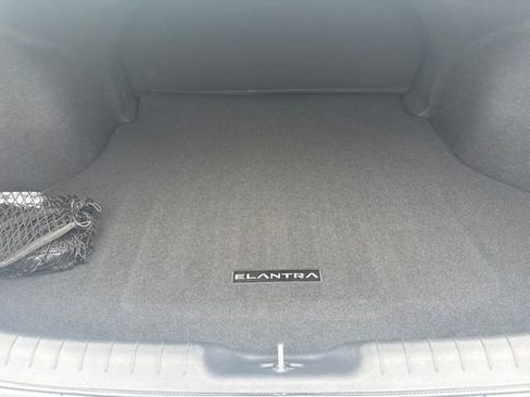 Certified 2023 Hyundai Elantra SEL w/ Convenience Package image 45