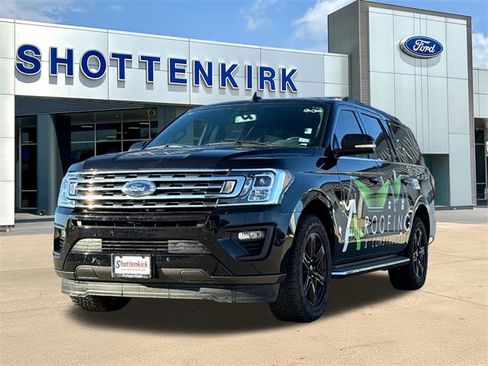Used 2021 Ford Expedition Max XLT image 3