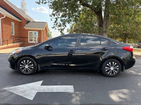Used 2015 Kia Forte LX w/ Protection Package FWD image 8