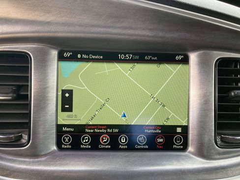 Used 2017 Dodge Charger R/T image 22